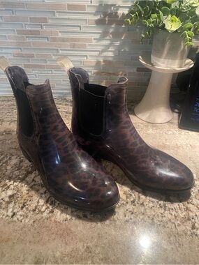 Sam Edelman Leopard Print Chelsea Rain Boots